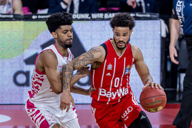 体系中的尴 体系中的尴