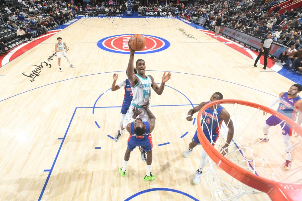 可以对后辈 可以对后辈