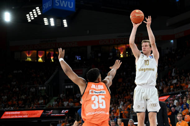 从娱乐到财 从娱乐到财