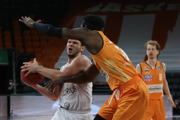 立足的关键 立足的关键